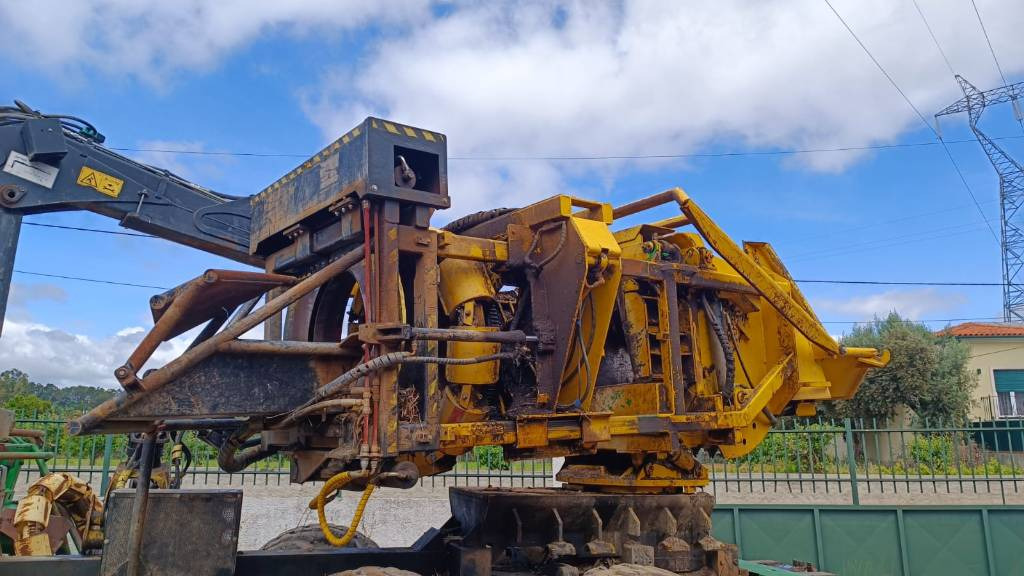 John Deere SB60 - Инструмент/ Оборудване: снимка 2 John Deere SB60 - Инструмент/ Оборудване: снимка 2