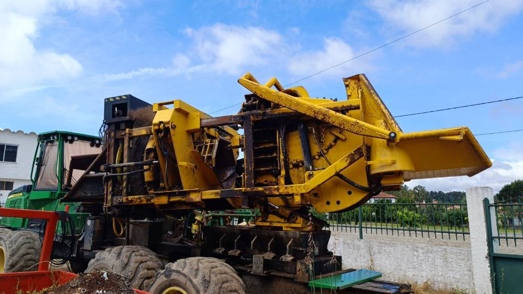 John Deere SB60 - Инструмент/ Оборудване: снимка 3 John Deere SB60 - Инструмент/ Оборудване: снимка 3