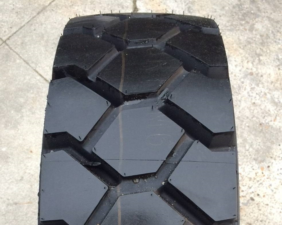 Double Coin 225/75R15 REM6 - NEW - Гума: снимка 2 Double Coin 225/75R15 REM6 - NEW - Гума: снимка 2