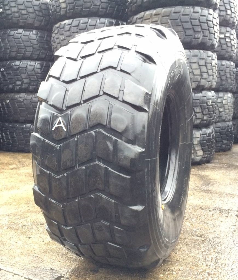 Michelin 525/65R20.5 XS - USED A 40% - Гума за Селскостопанска техника: снимка 1 Michelin 525/65R20.5 XS - USED A 40% - Гума за Селскостопанска техника: снимка 1