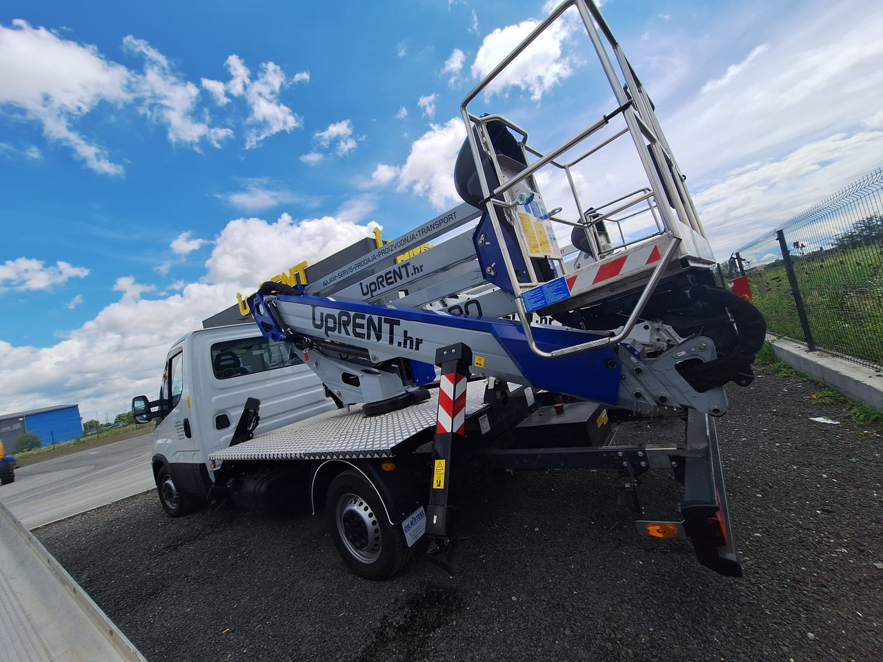 IVECO DAILY 35S144 - Автовишка: снимка 1 IVECO DAILY 35S144 - Автовишка: снимка 1