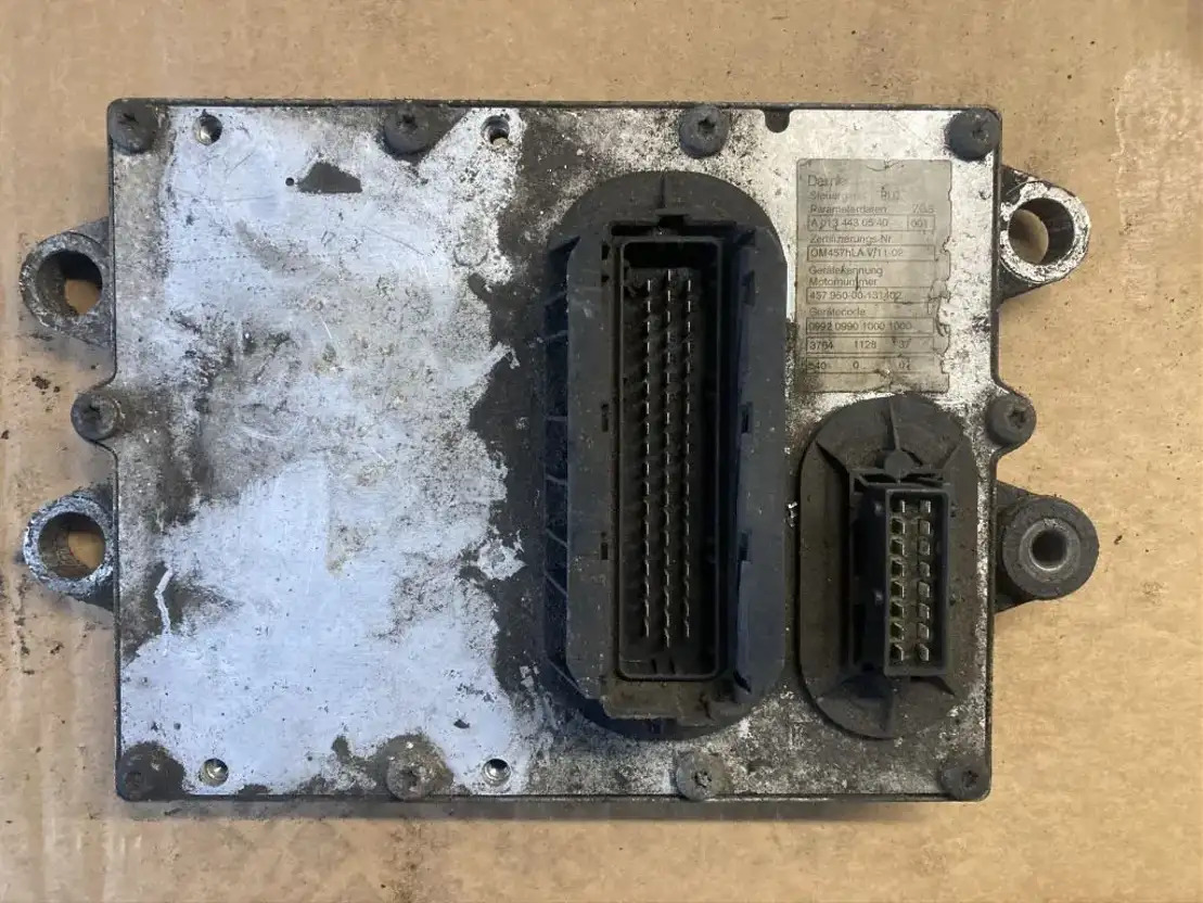 Mercedes-Benz Motorsteuergerät Mercedes OM 457 HLA 457.950 PLD Control Unit OM 4 - Блок за управление за Камион: снимка 1 Mercedes-Benz Motorsteuergerät Mercedes OM 457 HLA 457.950 PLD Control Unit OM 4 - Блок за управление за Камион: снимка 1
