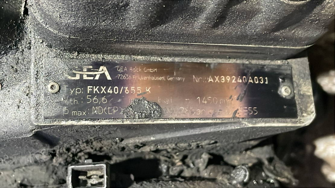 Webasto 10 x Klimakompressor Webasto GEA Spheros FK 40 FKX/655 FKX40/470 Citaro - Част от климатичната система за Автобус: снимка 4 Webasto 10 x Klimakompressor Webasto GEA Spheros FK 40 FKX/655 FKX40/470 Citaro - Част от климатичната система за Автобус: снимка 4