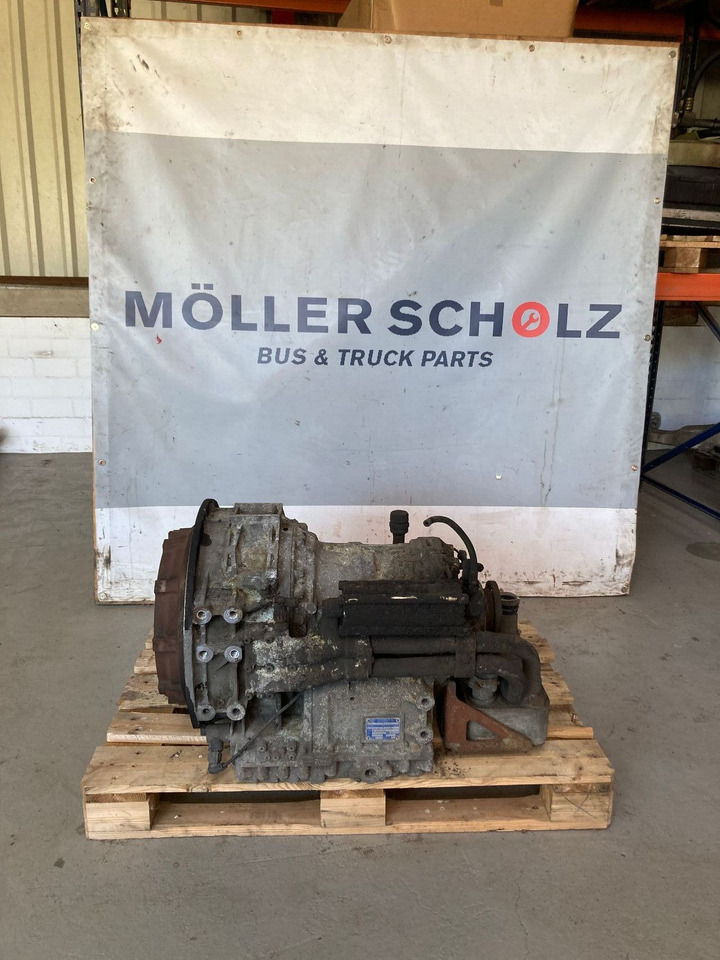 ZF Getriebe ZF 6HP 504 C 6HP504C 4182004003 MAN 81.33001-6660 81330016660 - Трансмисия за Автобус: снимка 1 ZF Getriebe ZF 6HP 504 C 6HP504C 4182004003 MAN 81.33001-6660 81330016660 - Трансмисия за Автобус: снимка 1