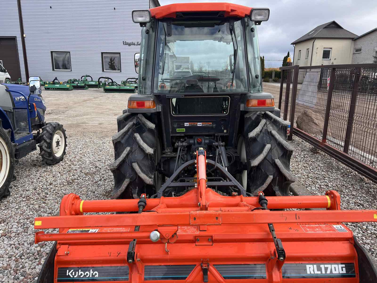 Kubota GL321 - Малък трактор: снимка 3 Kubota GL321 - Малък трактор: снимка 3