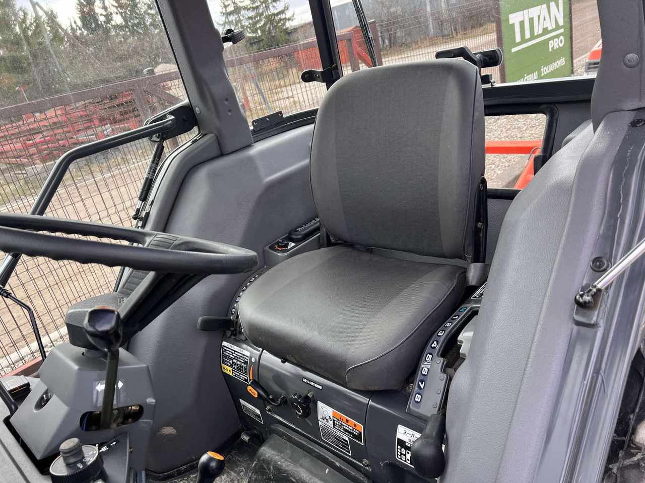Kubota GL321 - Малък трактор: снимка 4 Kubota GL321 - Малък трактор: снимка 4