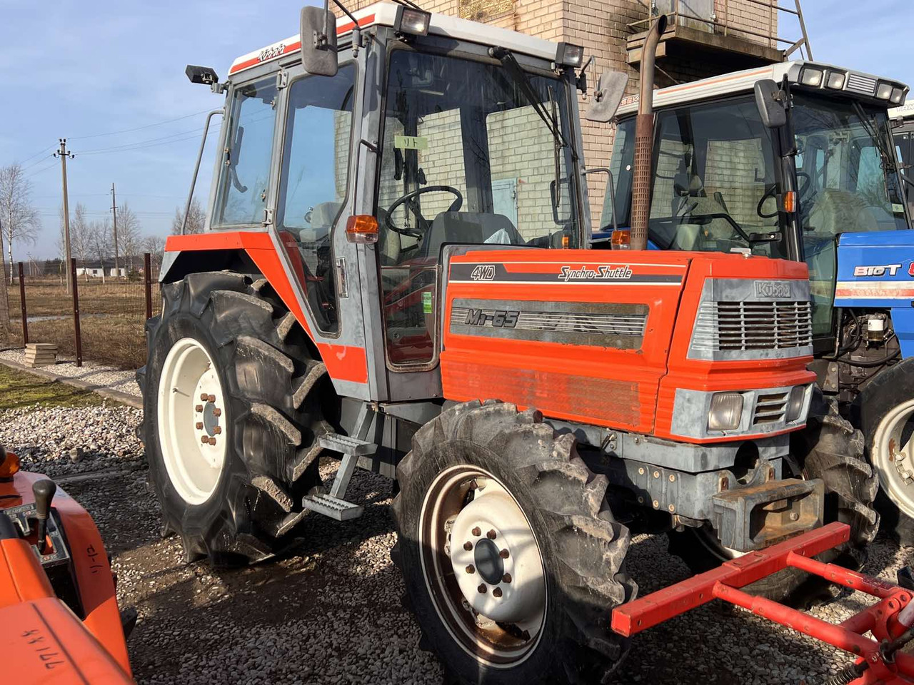 Kubota M1-65 - Трактор: снимка 1 Kubota M1-65 - Трактор: снимка 1