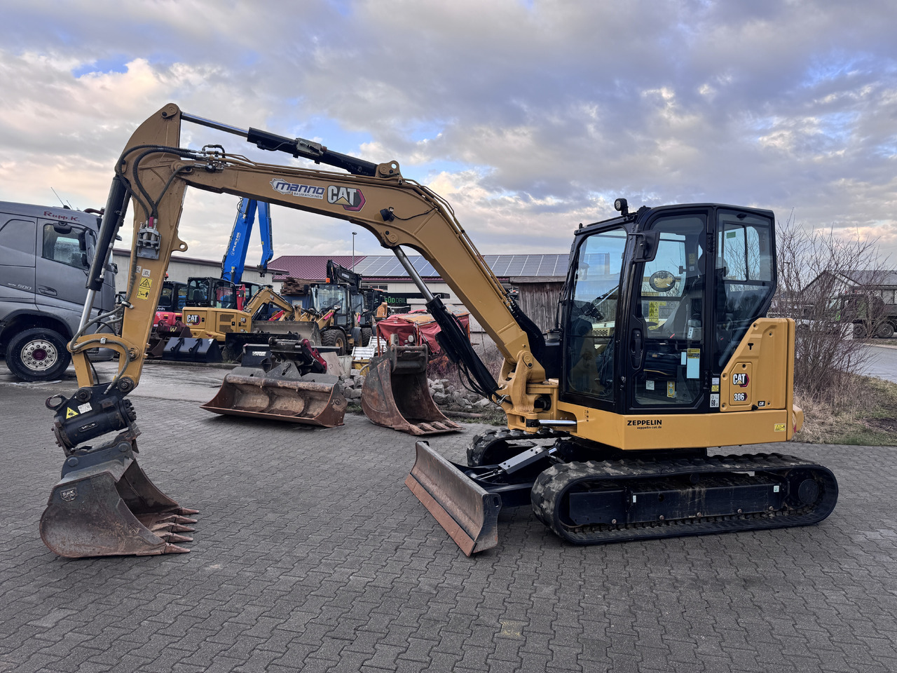 Мини багер CATERPILLAR 306 CR: снимка 6