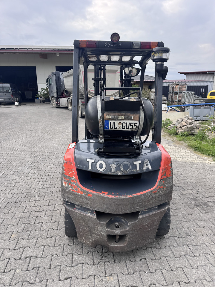 TOYOTA Tonero 25 - Газокар: снимка 4 TOYOTA Tonero 25 - Газокар: снимка 4