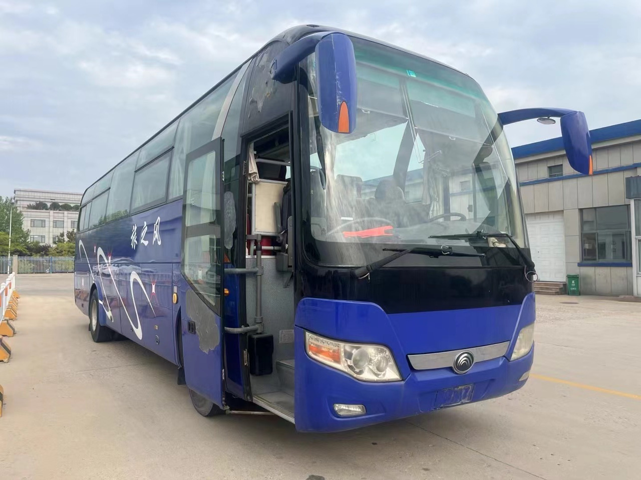 YUTONG ZK6110 - Туристически автобус: снимка 1 YUTONG ZK6110 - Туристически автобус: снимка 1