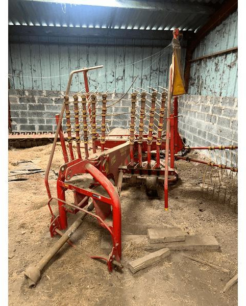 AGRAM 484 - Гребло/ Сенообръщачка: снимка 1 AGRAM 484 - Гребло/ Сенообръщачка: снимка 1