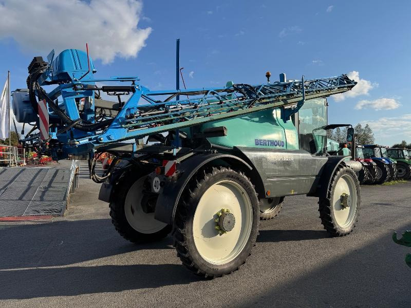 BERTHOUD RAPTOR 3240 - Самоходна пръскачка: снимка 3 BERTHOUD RAPTOR 3240 - Самоходна пръскачка: снимка 3