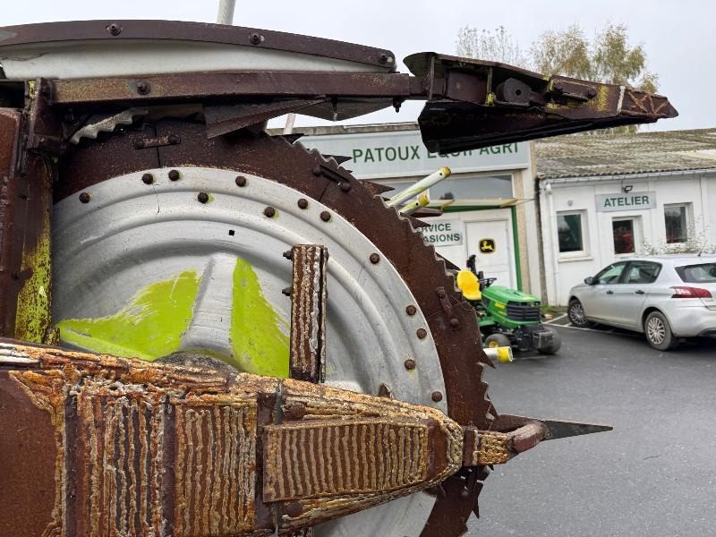 CLAAS RU600 - Хедер за царевица: снимка 4 CLAAS RU600 - Хедер за царевица: снимка 4