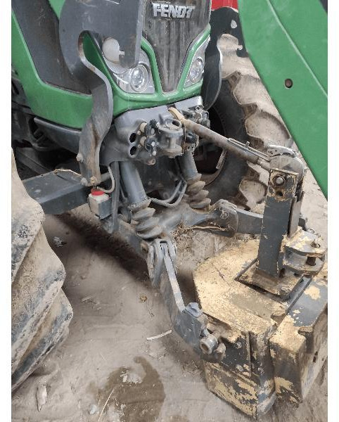 FENDT 724 POMER - Трактор: снимка 5 FENDT 724 POMER - Трактор: снимка 5