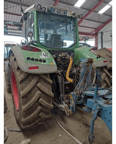 FENDT 724 POMER - Трактор: снимка 3 FENDT 724 POMER - Трактор: снимка 3