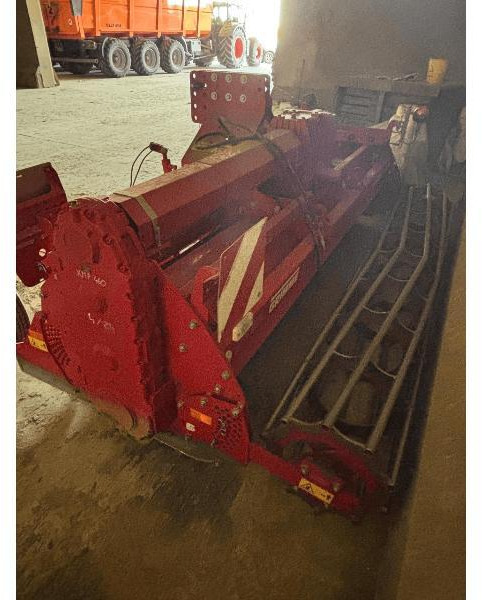 GRIMME GR300 - Техника за картофи: снимка 2 GRIMME GR300 - Техника за картофи: снимка 2