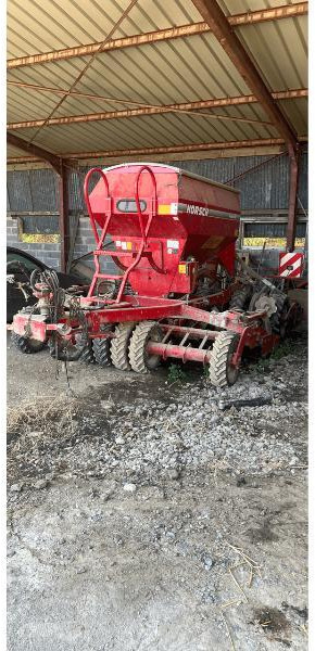 HORSCH PRONTO 3DC - Комбинирана сеялка: снимка 1 HORSCH PRONTO 3DC - Комбинирана сеялка: снимка 1