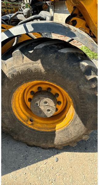 JCB 550-80 AGRI PLUS - Телескопичен товарач: снимка 3 JCB 550-80 AGRI PLUS - Телескопичен товарач: снимка 3