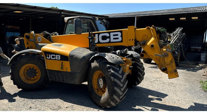 JCB 550-80 AGRI PLUS - Телескопичен товарач: снимка 4 JCB 550-80 AGRI PLUS - Телескопичен товарач: снимка 4