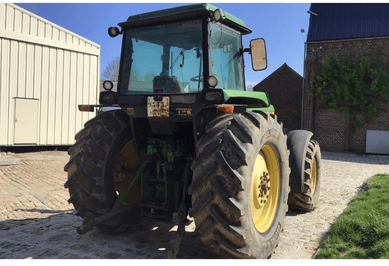 JOHN DEERE 4055 - Трактор: снимка 3 JOHN DEERE 4055 - Трактор: снимка 3