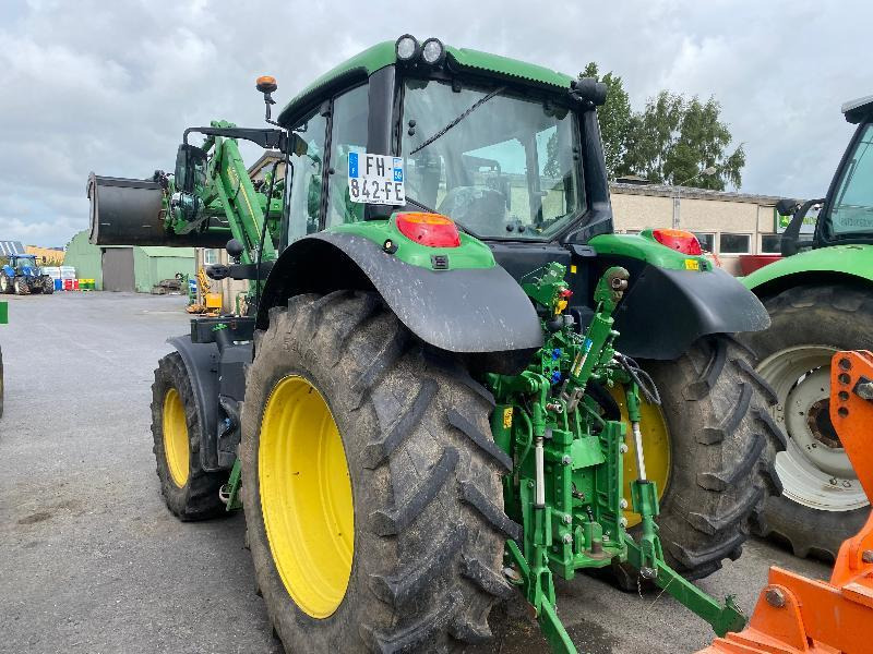 JOHN DEERE 6110M - Трактор: снимка 4 JOHN DEERE 6110M - Трактор: снимка 4
