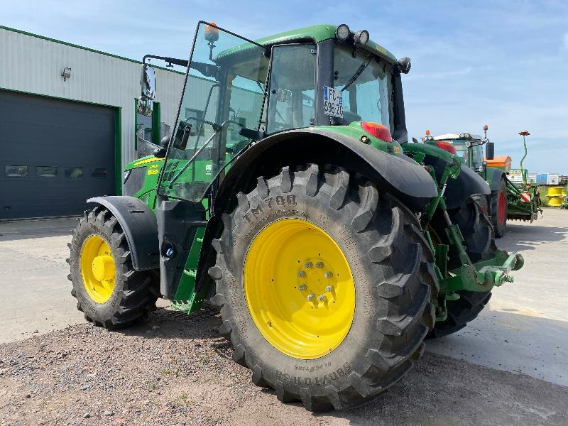 JOHN DEERE 6155M - Трактор: снимка 2 JOHN DEERE 6155M - Трактор: снимка 2