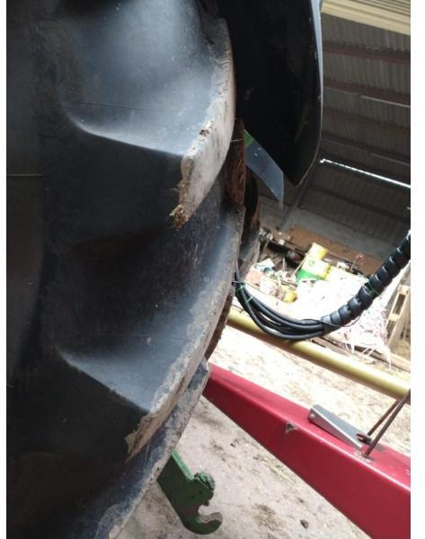 JOHN DEERE 6195R - Трактор: снимка 4 JOHN DEERE 6195R - Трактор: снимка 4