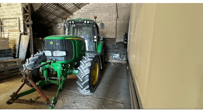 JOHN DEERE 6520 - Трактор: снимка 4 JOHN DEERE 6520 - Трактор: снимка 4