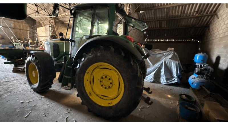 JOHN DEERE 6520 - Трактор: снимка 3 JOHN DEERE 6520 - Трактор: снимка 3