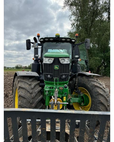 JOHN DEERE 6R250 - Трактор: снимка 3 JOHN DEERE 6R250 - Трактор: снимка 3