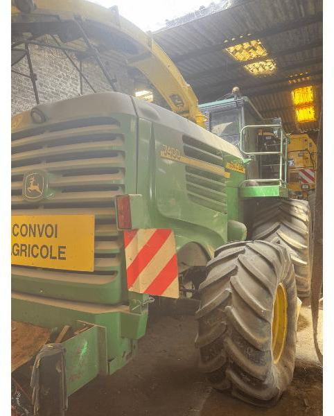 JOHN DEERE 7400 4RM - Силажокомбайн: снимка 2 JOHN DEERE 7400 4RM - Силажокомбайн: снимка 2