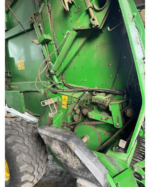 Рулонна сламопреса JOHN DEERE 864 MAXICUT: снимка 7
