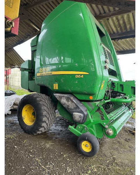 Рулонна сламопреса JOHN DEERE 864 MAXICUT: снимка 6