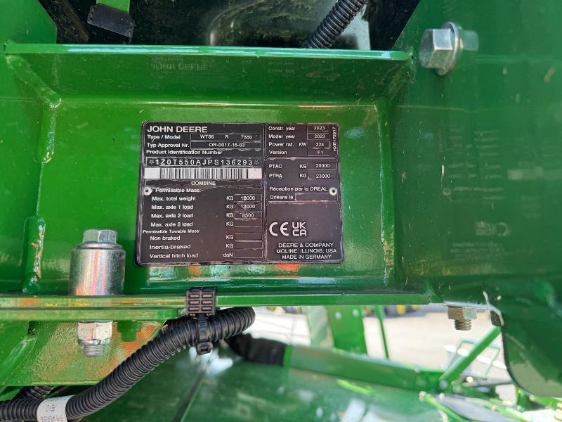 JOHN DEERE T550 - Зърнокомбайн: снимка 4 JOHN DEERE T550 - Зърнокомбайн: снимка 4