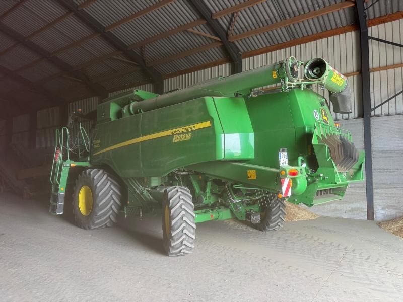 JOHN DEERE T660 - Зърнокомбайн: снимка 1 JOHN DEERE T660 - Зърнокомбайн: снимка 1