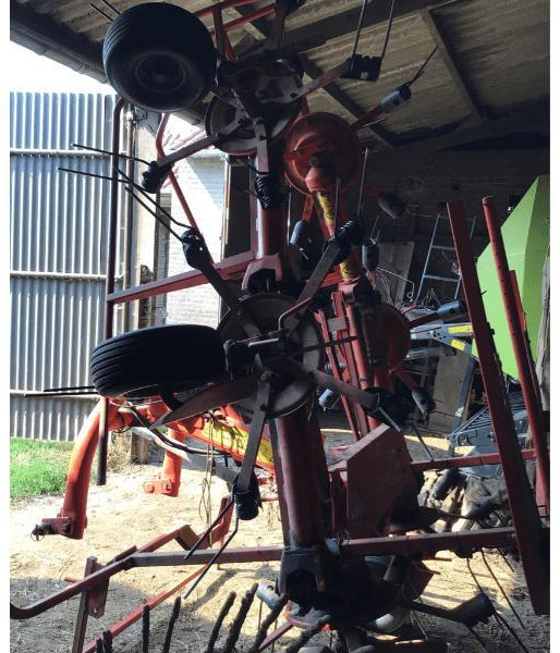 KUHN GF5801 - Гребло/ Сенообръщачка: снимка 4 KUHN GF5801 - Гребло/ Сенообръщачка: снимка 4