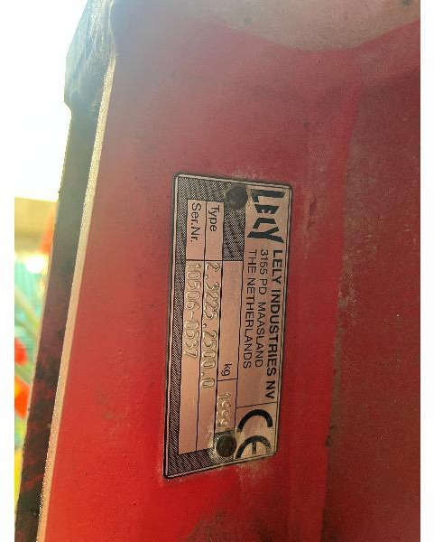 LELY CENTERLINER - Тороразпръсквачка: снимка 3 LELY CENTERLINER - Тороразпръсквачка: снимка 3