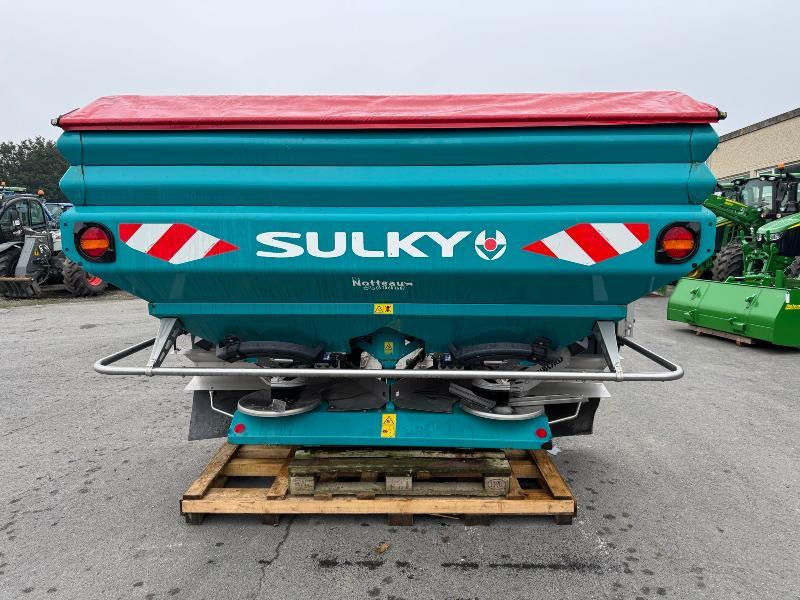 SULKY X50 + ECONOV - Тороразпръсквачка: снимка 3 SULKY X50 + ECONOV - Тороразпръсквачка: снимка 3
