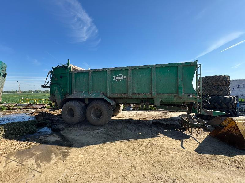 TEBBE HKS - Разпръсквач за оборски тор: снимка 1 TEBBE HKS - Разпръсквач за оборски тор: снимка 1
