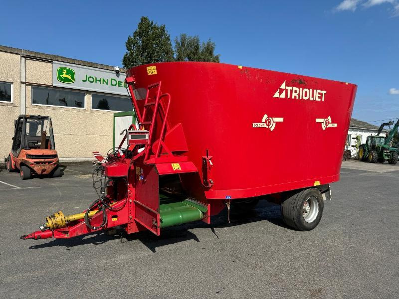 TRIOLET 2-2000 - Миксер-вагон: снимка 1 TRIOLET 2-2000 - Миксер-вагон: снимка 1