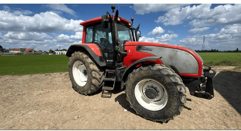 VALTRA T160 - Трактор: снимка 4 VALTRA T160 - Трактор: снимка 4