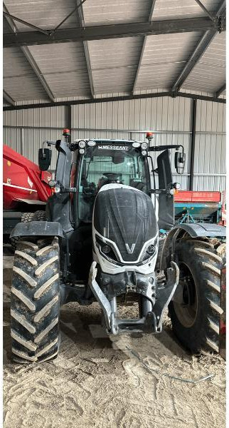VALTRA T175 - Трактор: снимка 2 VALTRA T175 - Трактор: снимка 2