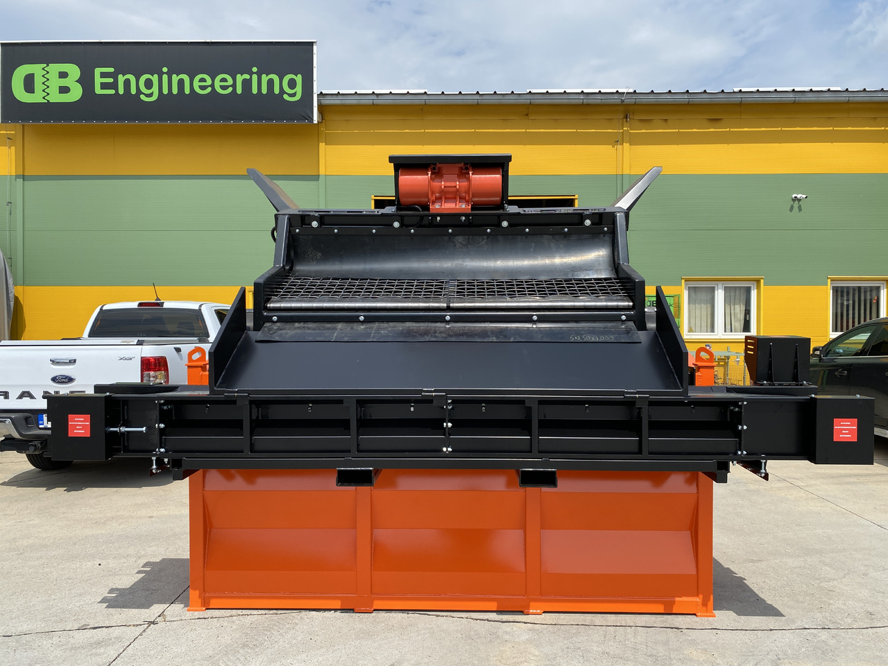 DB Engineering TraserScreen DB-40LC - Пресевна инсталация: снимка 3 DB Engineering TraserScreen DB-40LC - Пресевна инсталация: снимка 3