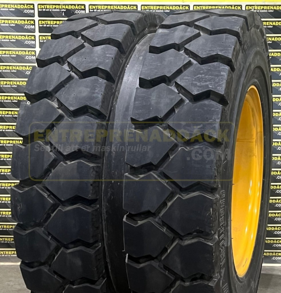 Trelleborg T-900 – Special wheel for excavators 9.00-20 - Колесен багер: снимка 2 Trelleborg T-900 – Special wheel for excavators 9.00-20 - Колесен багер: снимка 2