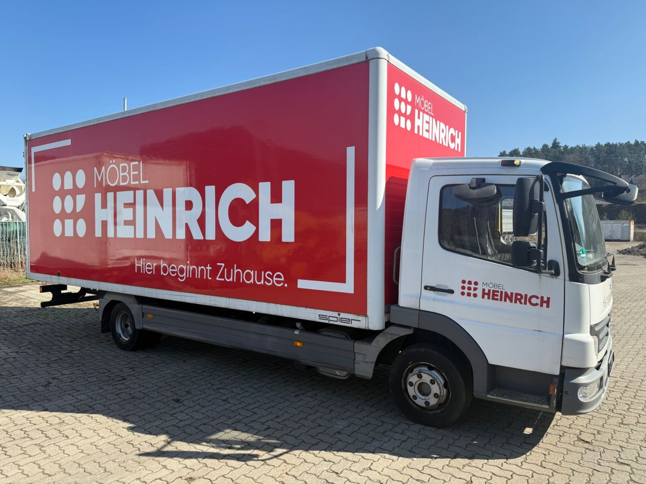 Mercedes-Benz 815 - Камион фургон: снимка 3 Mercedes-Benz 815 - Камион фургон: снимка 3