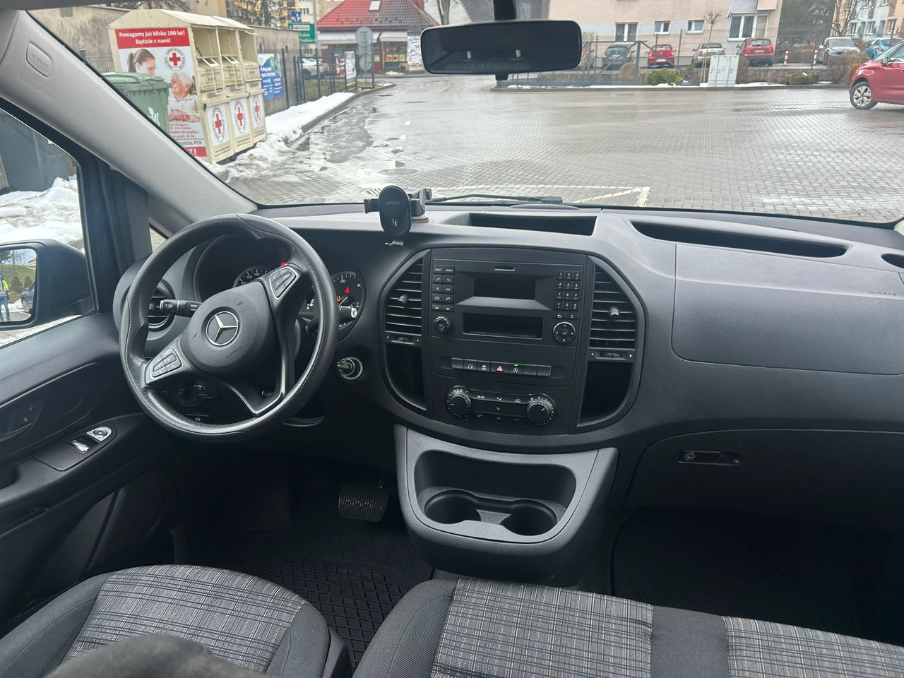 Mercedes-Benz VITO TOURER - Пътнически бус: снимка 5 Mercedes-Benz VITO TOURER - Пътнически бус: снимка 5