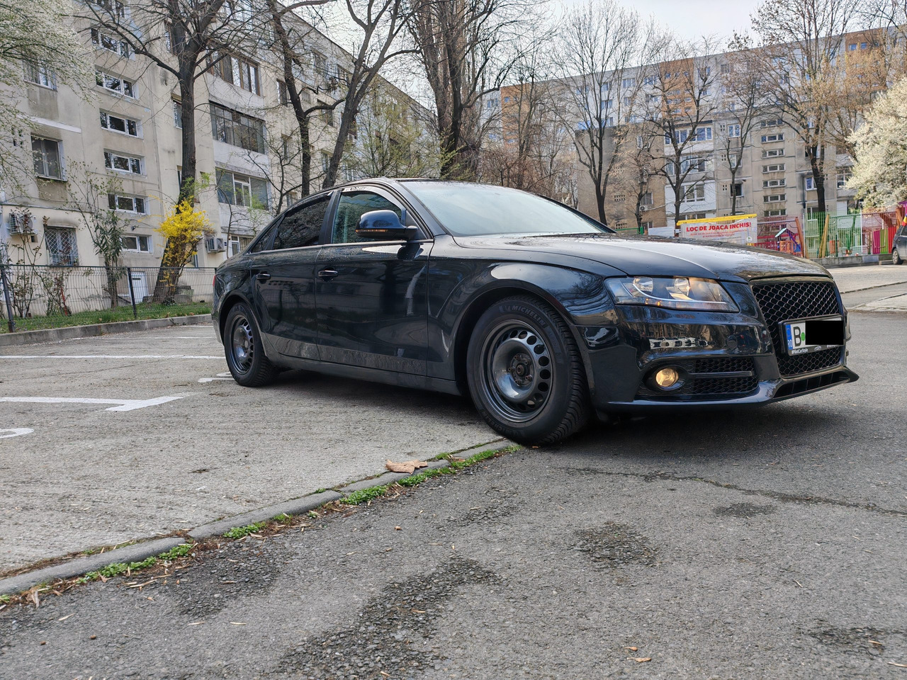 Audi A4 - Седан: снимка 4 Audi A4 - Седан: снимка 4