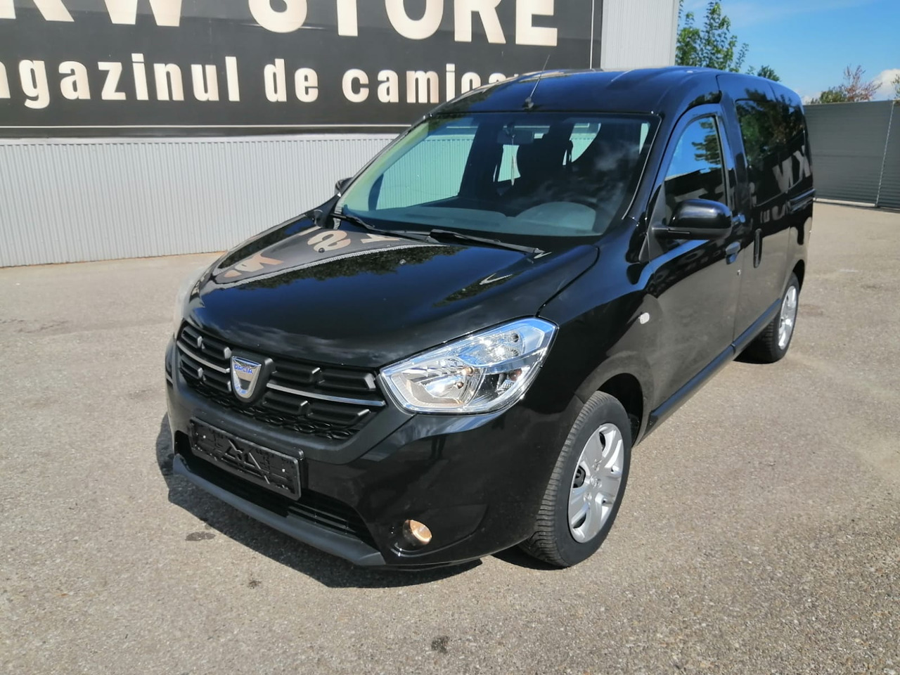 DACIA Dokker 1,6 sCE Comfort Benzina/GPL, TOP !!! - Бус с двойна кабина: снимка 1 DACIA Dokker 1,6 sCE Comfort Benzina/GPL, TOP !!! - Бус с двойна кабина: снимка 1