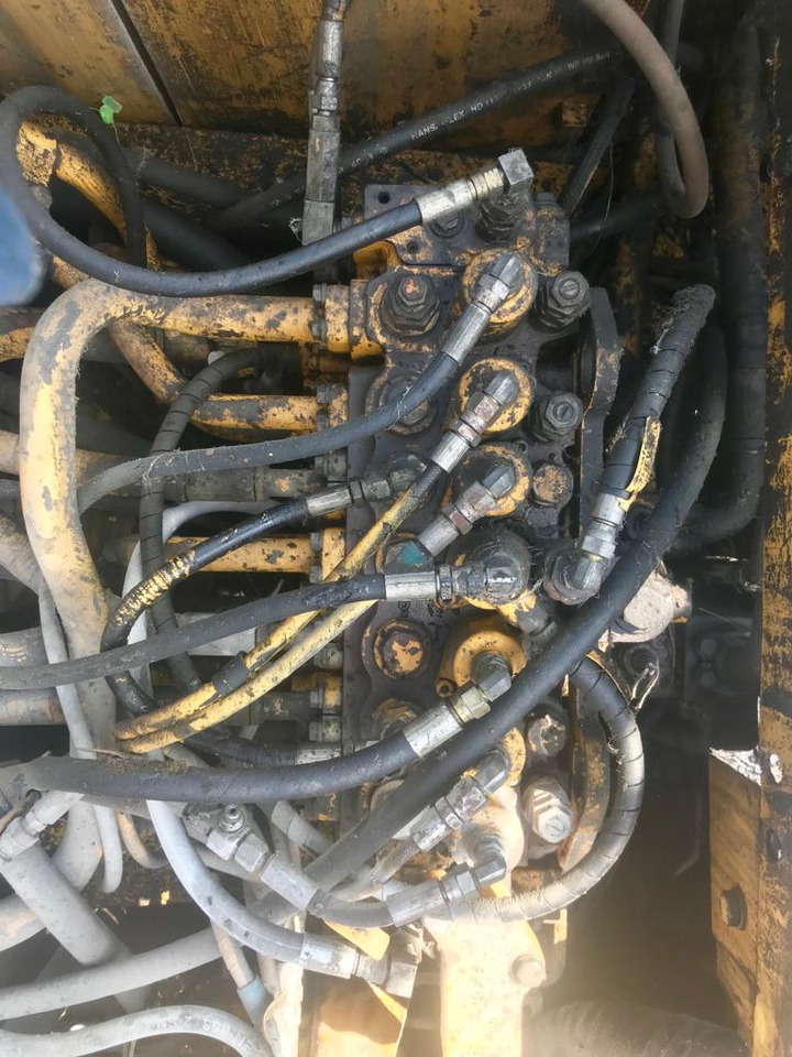 Excavator Komatsu PC 290 LC6 - Верижен багер: снимка 2 Excavator Komatsu PC 290 LC6 - Верижен багер: снимка 2