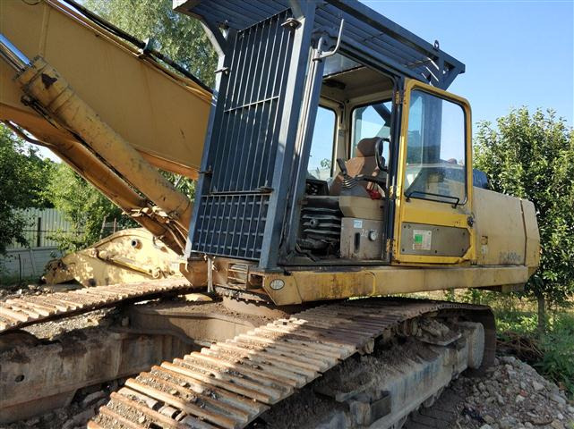 Excavator Komatsu PC 400-LC 5 with long arm - Верижен багер: снимка 2 Excavator Komatsu PC 400-LC 5 with long arm - Верижен багер: снимка 2